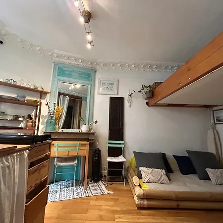 Gambetta Apartment